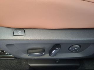 Mitsubishi Plug-in Hybrid Outlander TOP LUXURY MASSAGE PANO