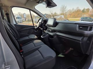 Renault Trafic Combi L2H1 3,0t  Authentic  L2H1 3,0t (8/9 Sitze) Authentic