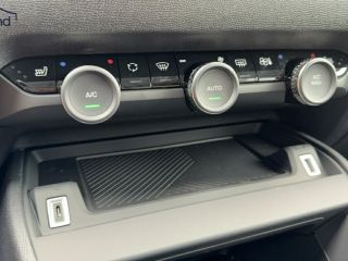 Jeep Avenger 1,2 T3 (MHEV) DCT Altitude Klimaaut. ALTITUDE