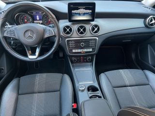 Mercedes-Benz GLA 180 BUSINESS-PAKET LED HIGH PERFORMANCE  -