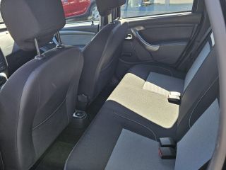 Dacia Duster 1.6 SCe 115 Laureate 4x2 1.6 SCe 115 EU6 Laureate 4x2