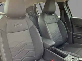 Jeep Avenger 1,2 T3 (MHEV) DCT Altitude Klimaaut. ALTITUDE