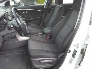 Hyundai i30 CW 1,4  Classic blue