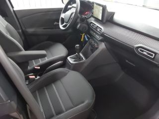 Dacia Sandero Expression Klima Sitzh. Kamera Alu ...