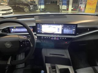 TESLA Model 3 Long Range Dual AWD  Long Range Dual AWD