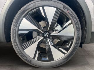 Mitsubishi Grandis 1.8 HYB. INTRO EDITION 360°KAMERA PDC